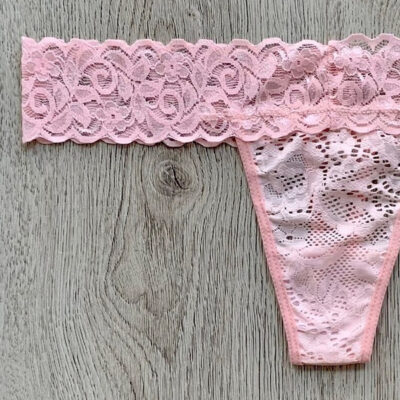 Tanga encaje palo de rosa 2
