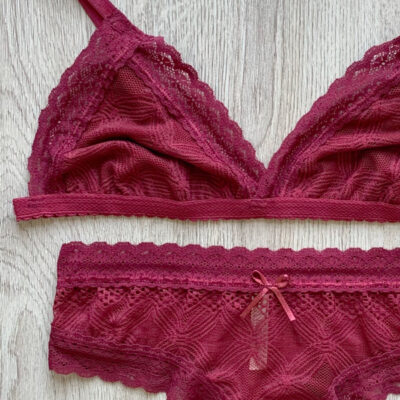 Conjunto trendy vinotinto 3