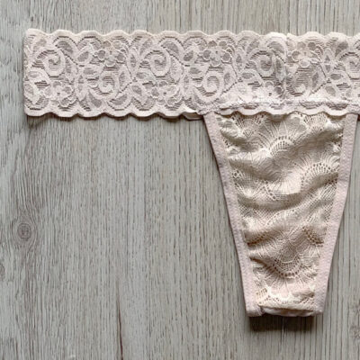 Tanga encaje beige 2