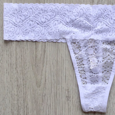 Tanga encaje blanca 2