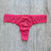 Tanga moño coral 1