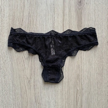 Tanga moño negra 1