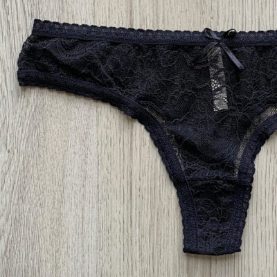 Tanga moño negra 2