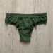 Tanga moño verde 1