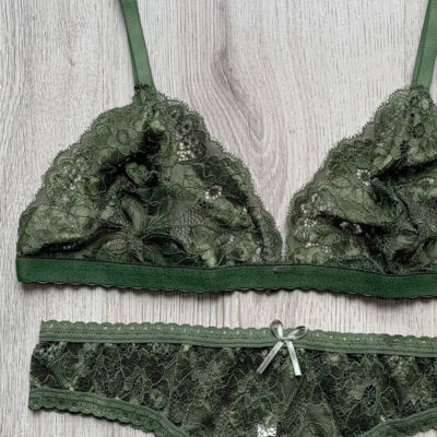 Conjunto basic verde 2