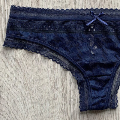 Tanga moño azul 2