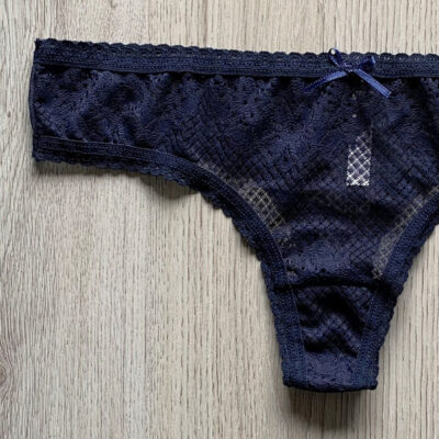 Tanga moño azul 2