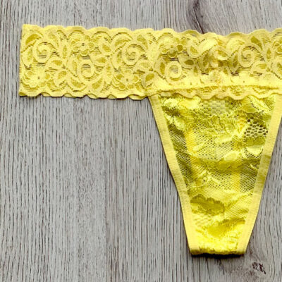 Tanga encaje amarilla 2